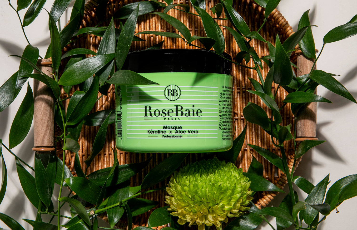 Soins réparateurs capillaires : Comment réparer vos cheveux abîmés avec les masques RoseBaie